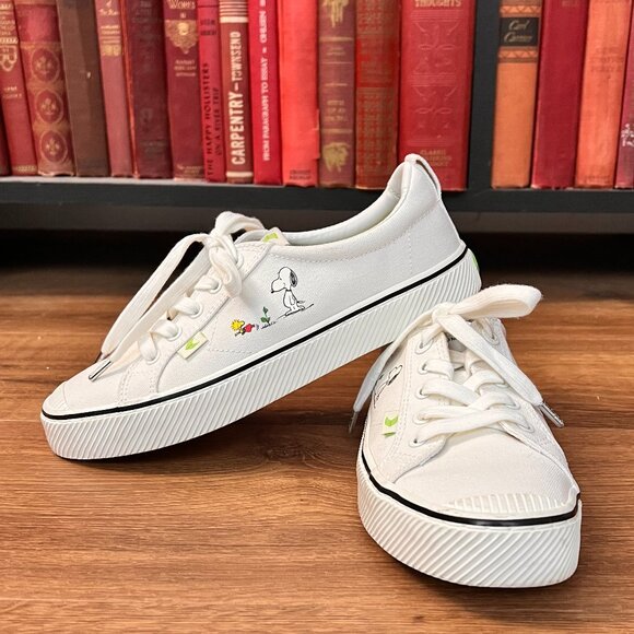 Cariuma X Peanuts Canvas Sneaker Earth Day Special Edition Sz 8 - Picture 8 of 15